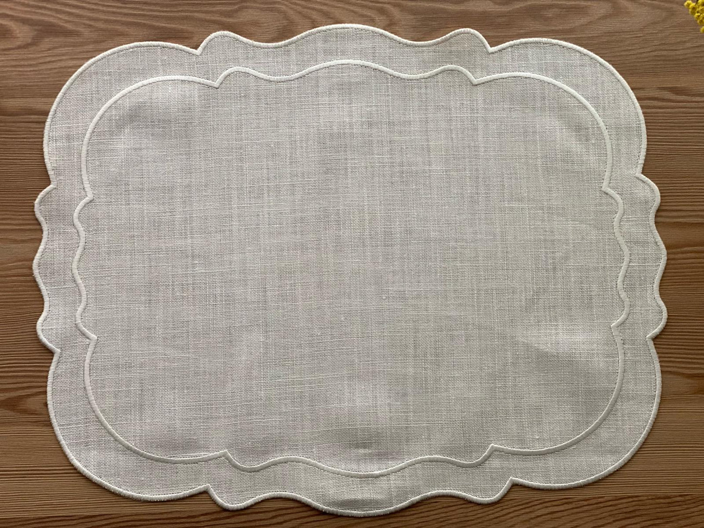 Burlap and White Linen Placemat, Amália