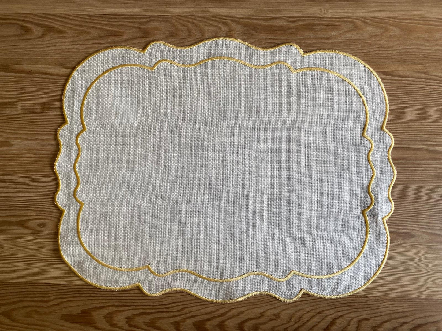 Burlap and White Linen Placemat, Amália