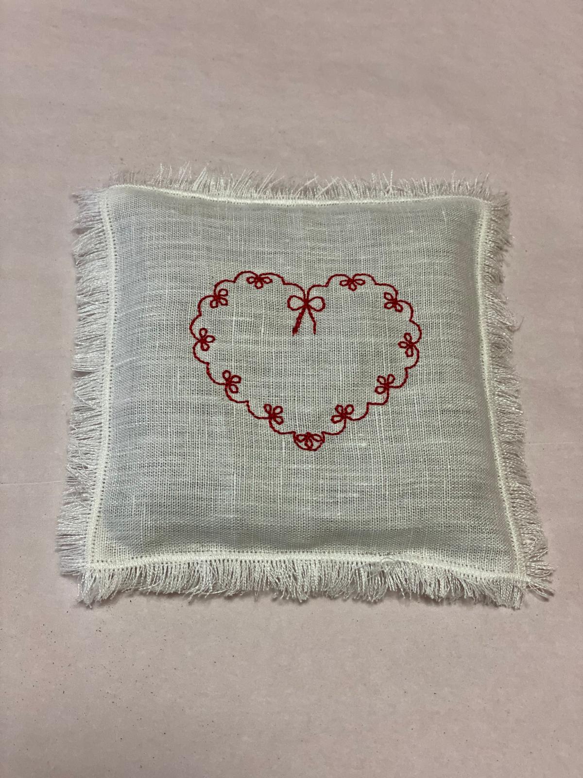 Almofada de Linho com Alfazema e Bordados Artesanais