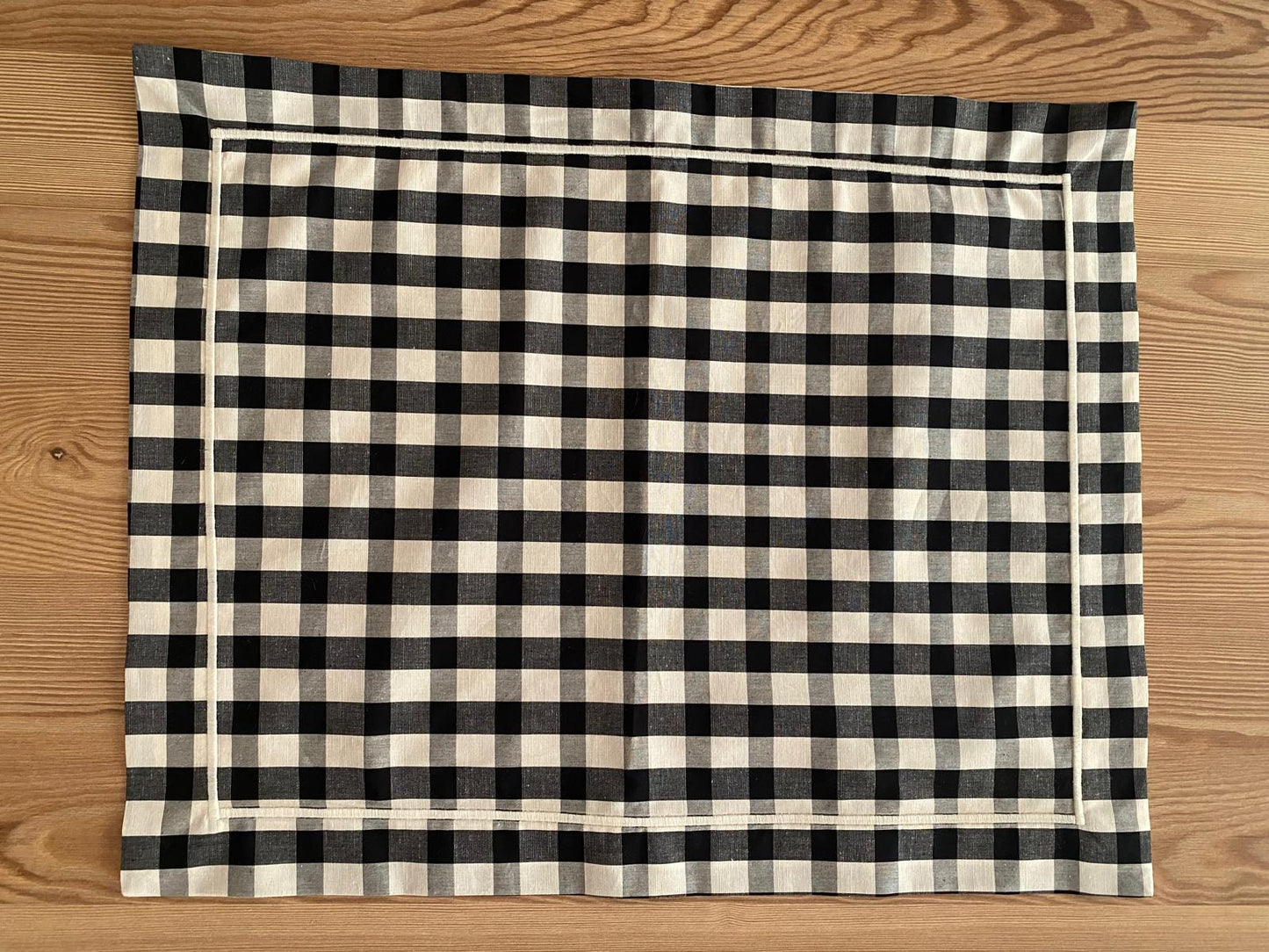 Individuais Vichy, com Rolinho branco