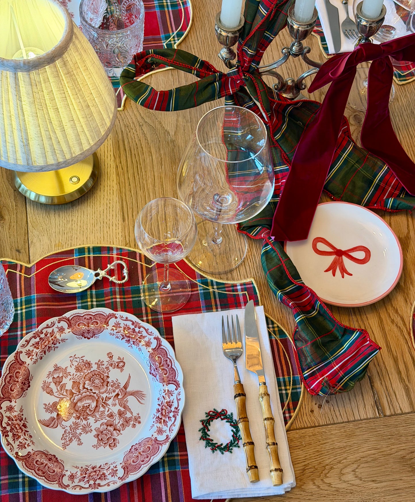 Embroidered Linen Napkin, Christmas Wreath