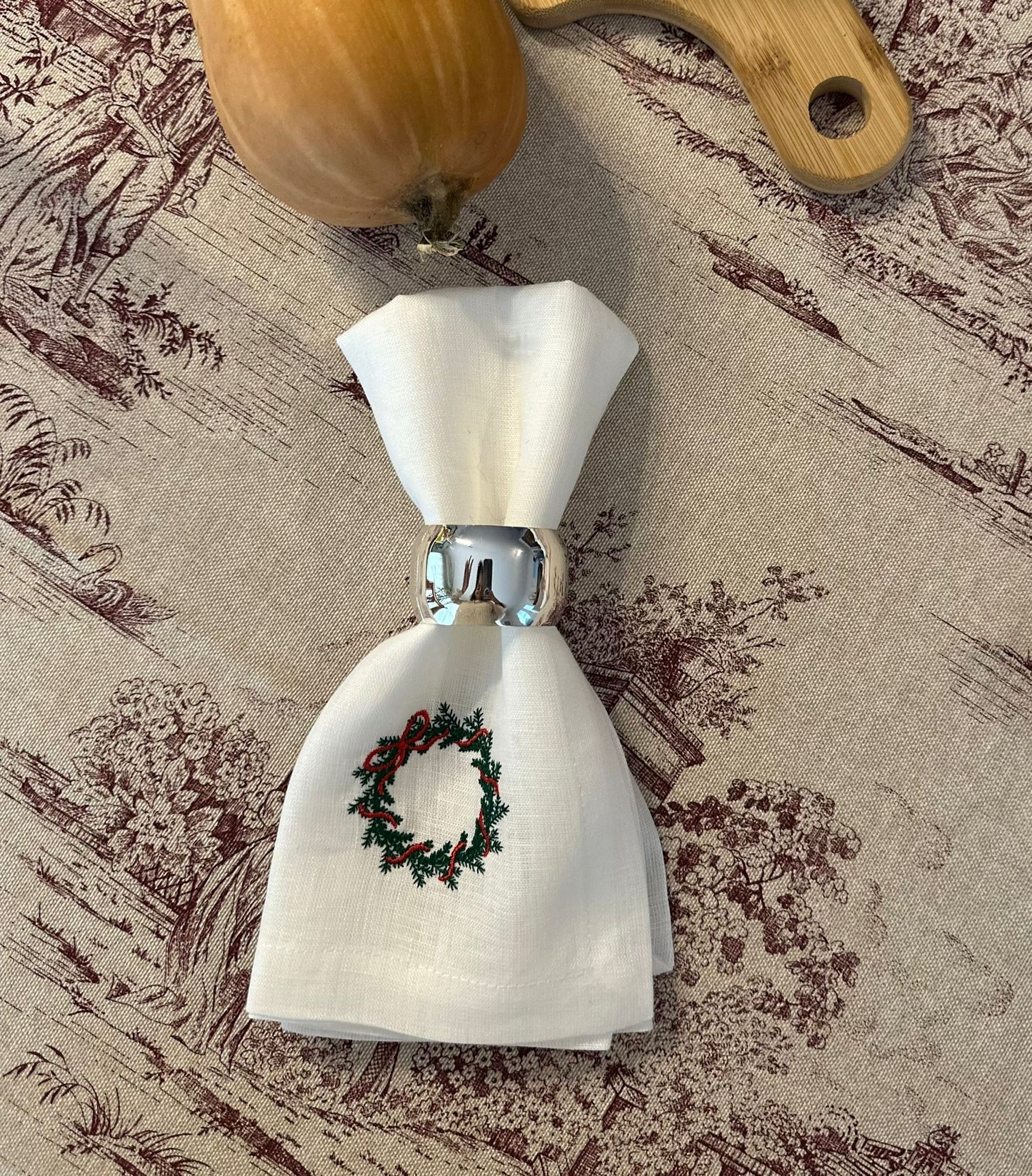 Embroidered Linen Napkin, Christmas Wreath