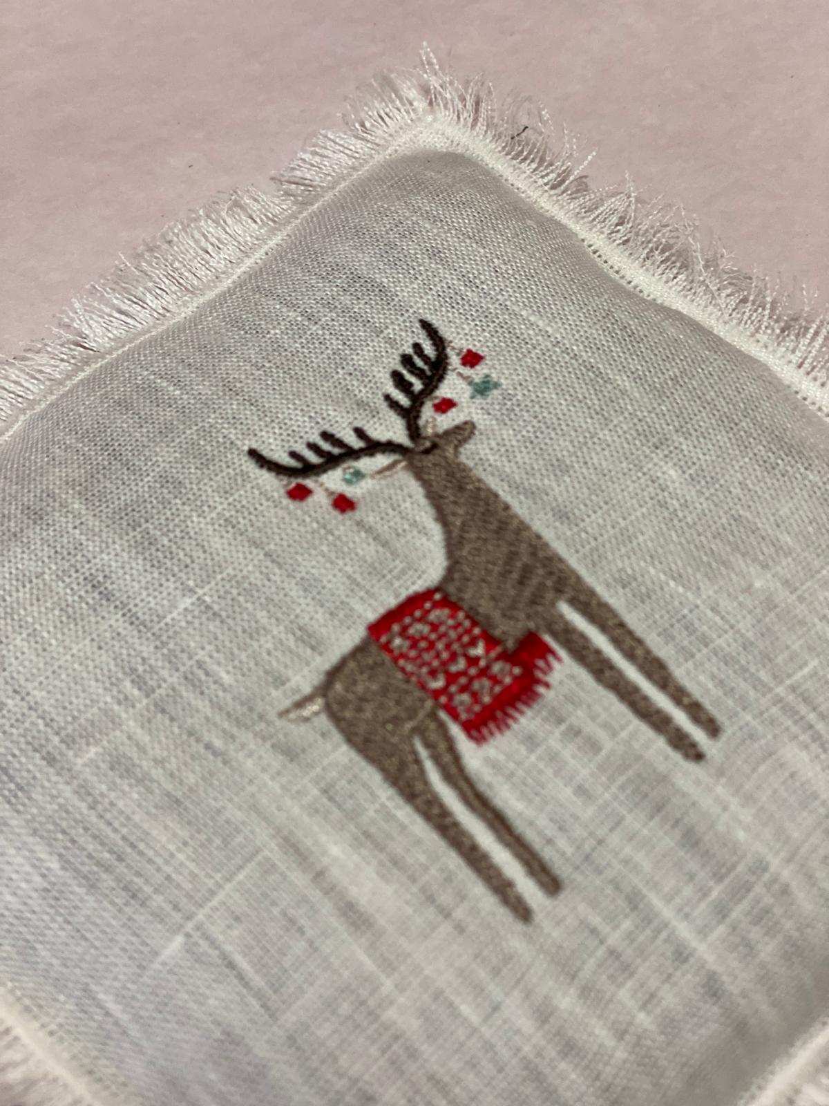 Almofada de Linho com Alfazema e Bordados Artesanais